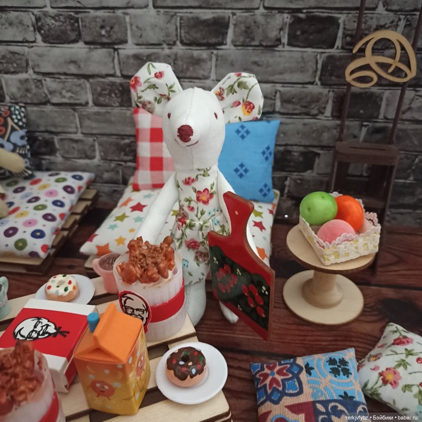 Пижамная вечеринка в стиле лофт)