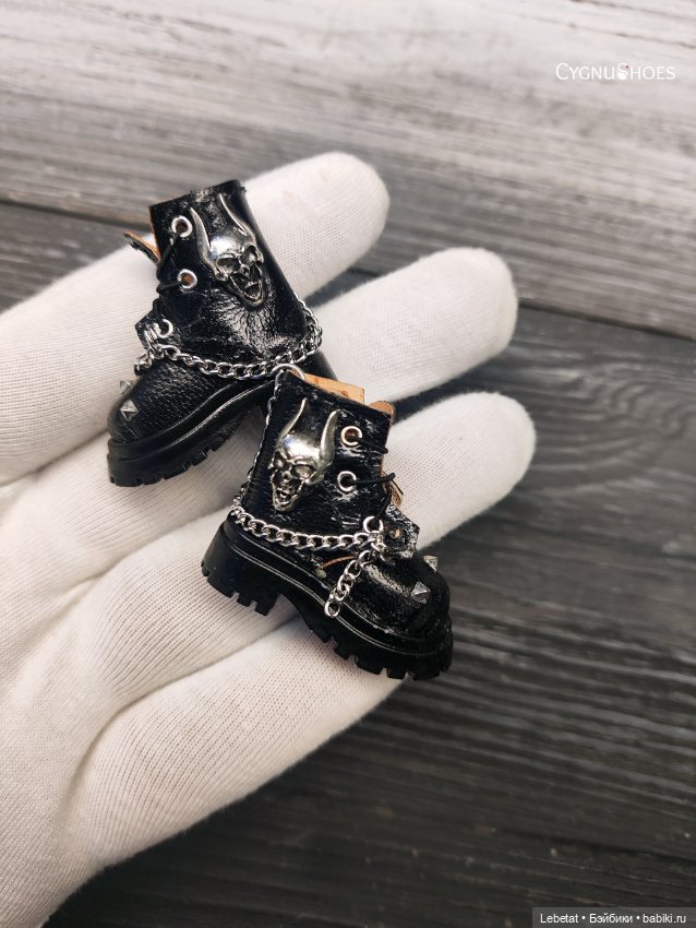 Цепи, цепи..кольца,кольца..и шипы :)