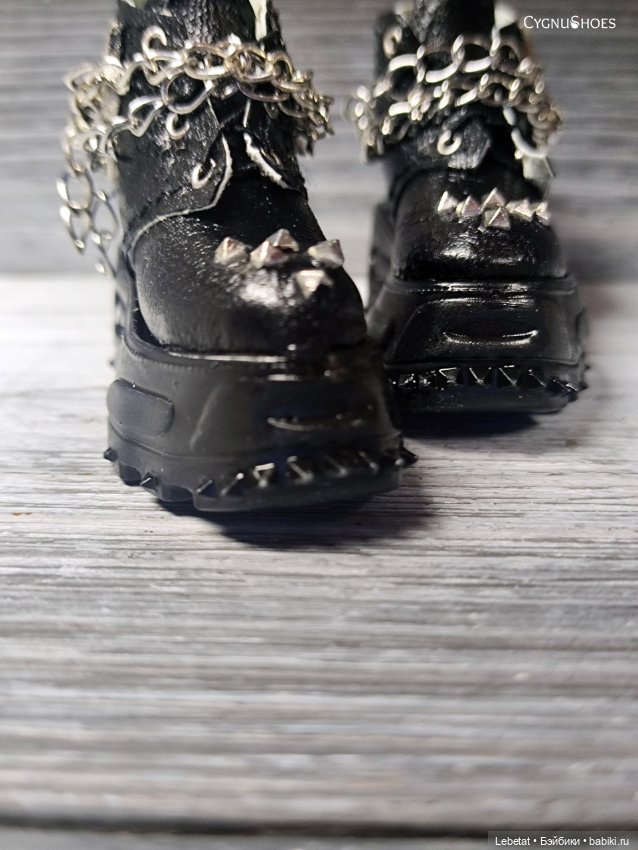 Цепи, цепи..кольца,кольца..и шипы :)