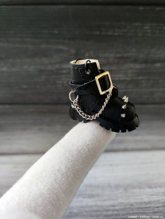 Цепи, цепи..кольца,кольца..и шипы :)