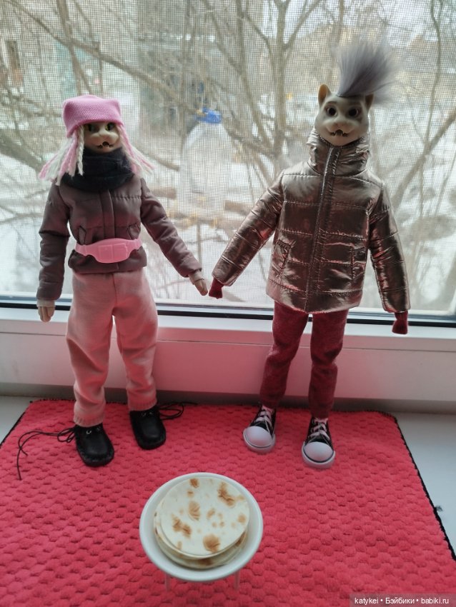 Кот и Кит. Блины фигурные и круглые