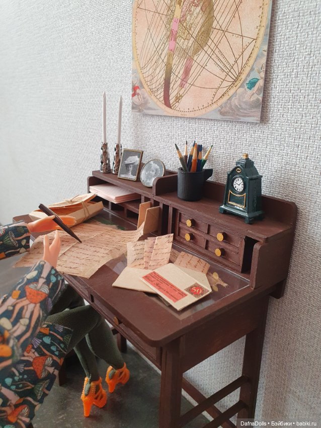 Что сделать из обрезков фанеры? Конечно набор мебели для кабинета (фото 8)