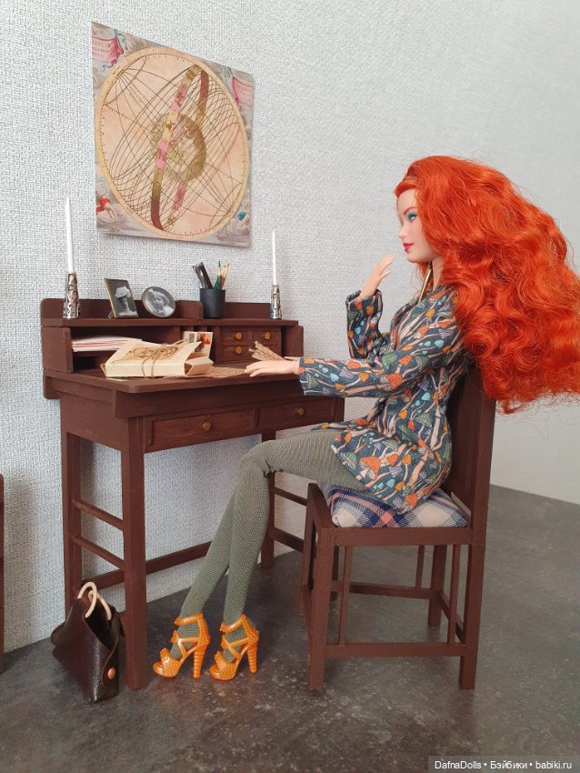 Что сделать из обрезков фанеры? Конечно набор мебели для кабинета (фото 5)