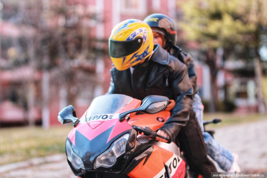 Скорость и свобода — Куклы Barbie (Барби): Looks (фото 7)