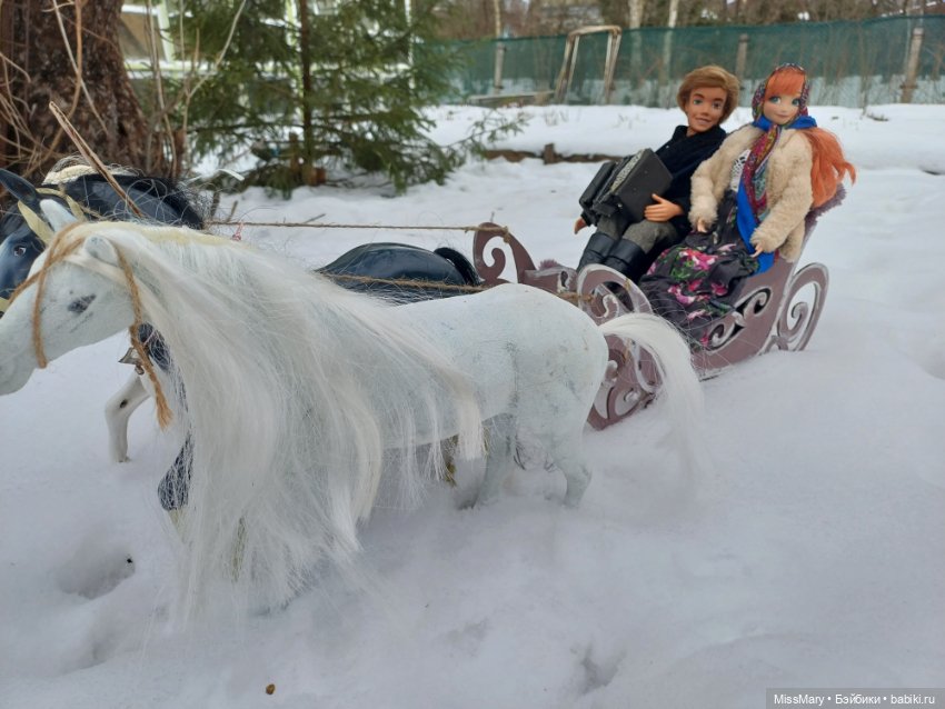 Масленица. Катание на санях