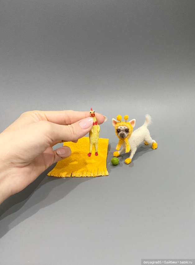 Чихуахуа в шапочке — Валяные игрушки из шерсти: сухое валяние (фото 5)