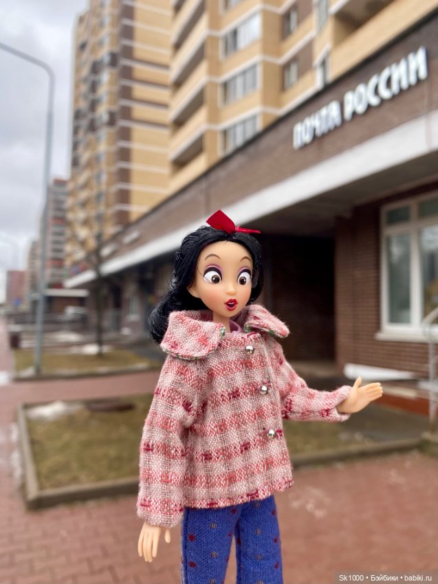 Прогулка Снежки — Куклы Disney Animators и Принцессы Диснея: Disney Store