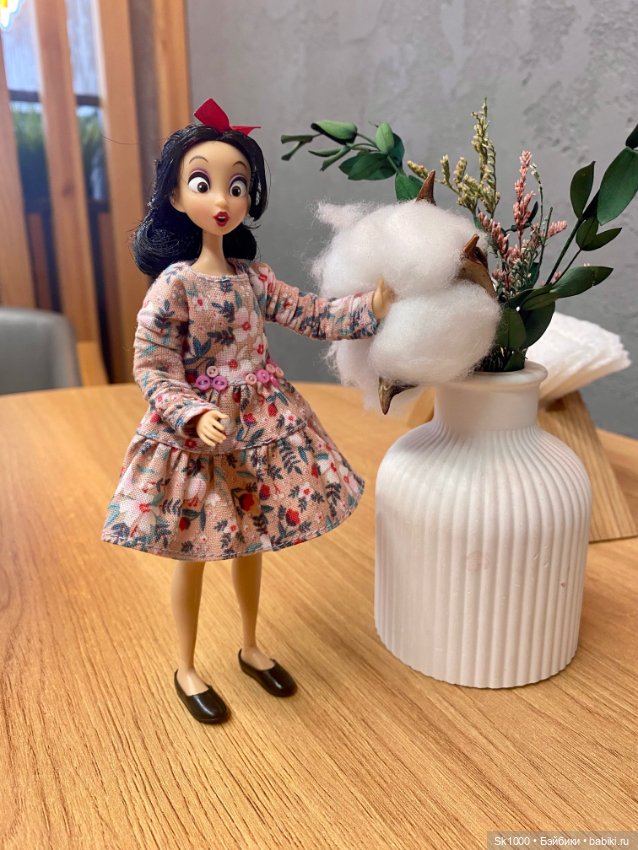 Прогулка Снежки — Куклы Disney Animators и Принцессы Диснея: Disney Store