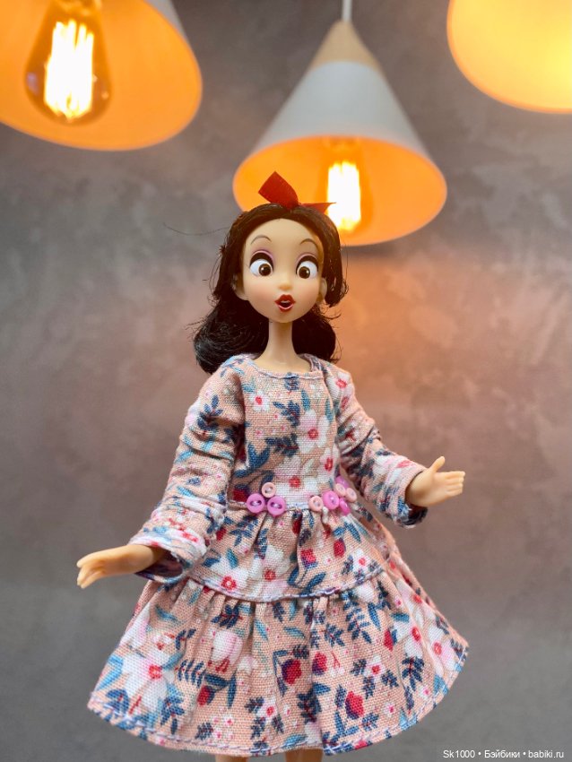 Прогулка Снежки — Куклы Disney Animators и Принцессы Диснея: Disney Store (фото 3)