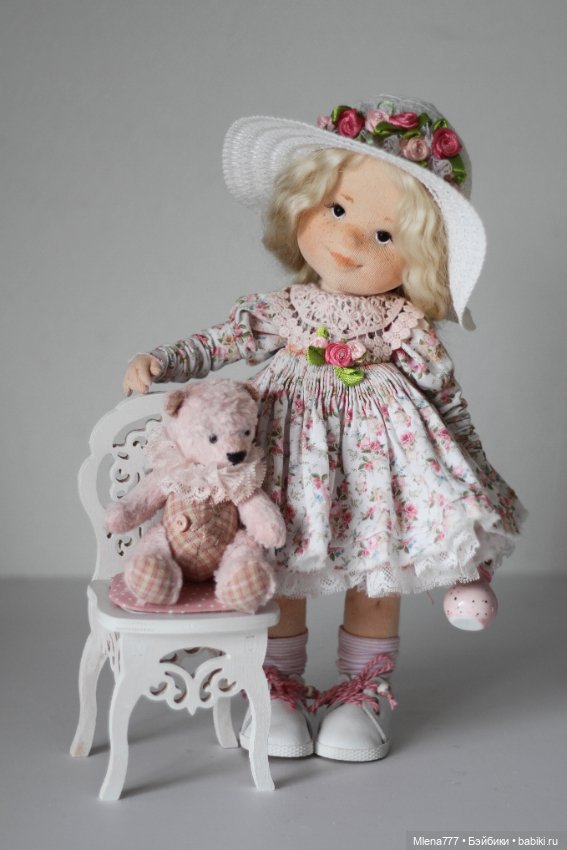 Анабель — Авторские текстильные куклы: Вальдорфские