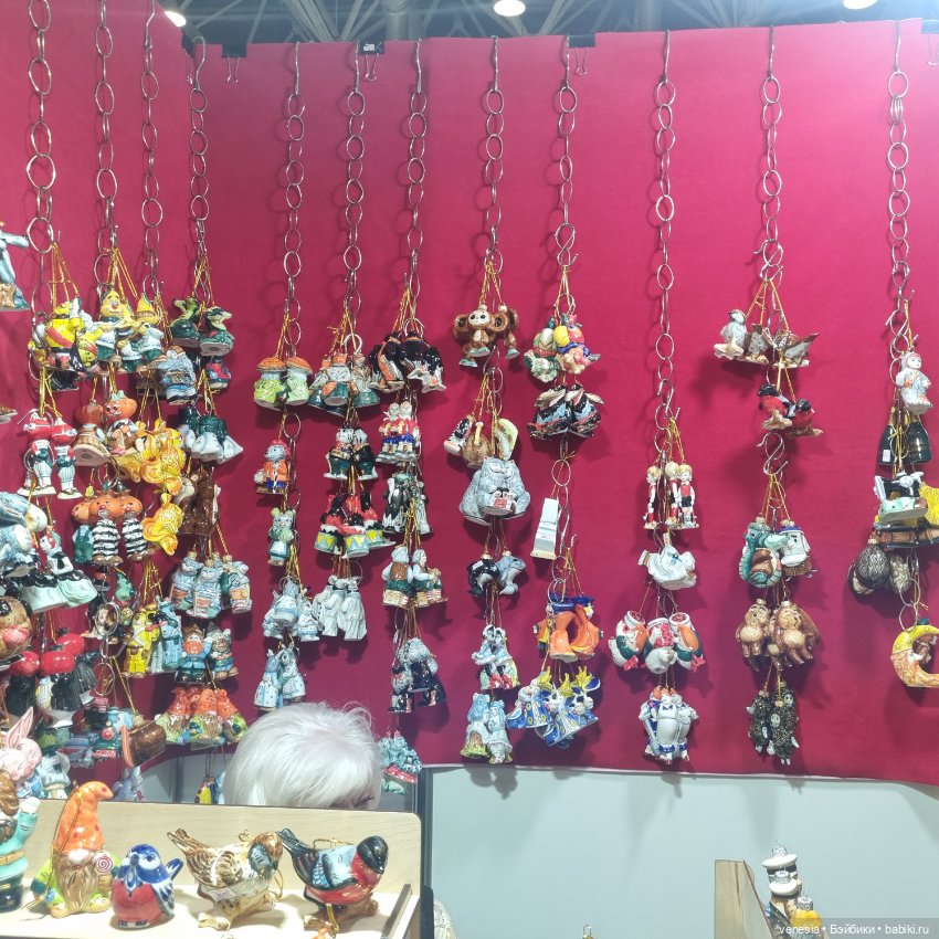 Куклы и статуэтки с выставки "Ладья "