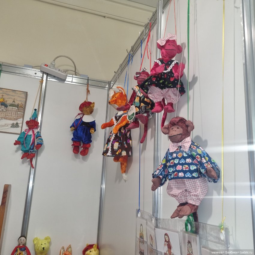 Куклы и статуэтки с выставки "Ладья "