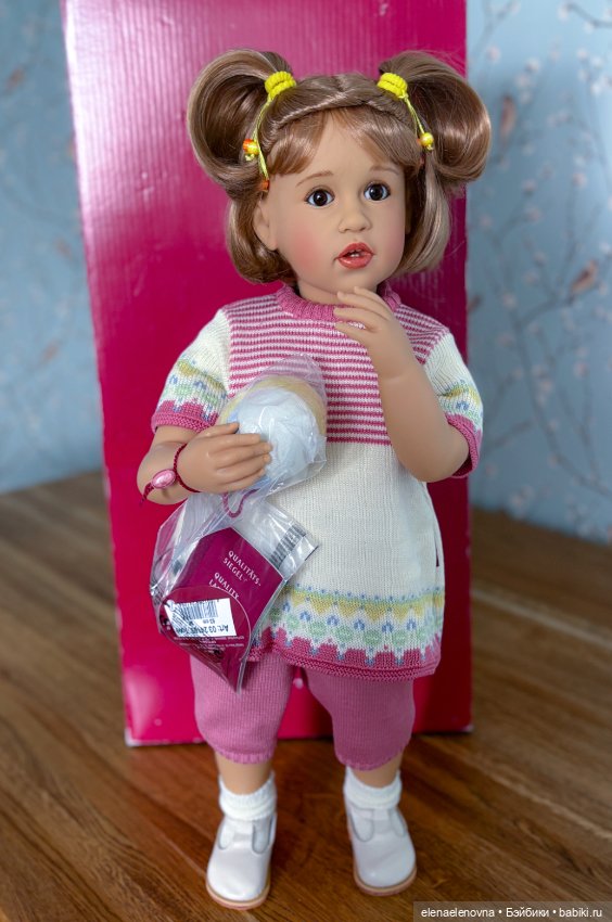 Тувочка от Gotz и Sissel Bjorstadt Skille, из серии Берлинские девочки