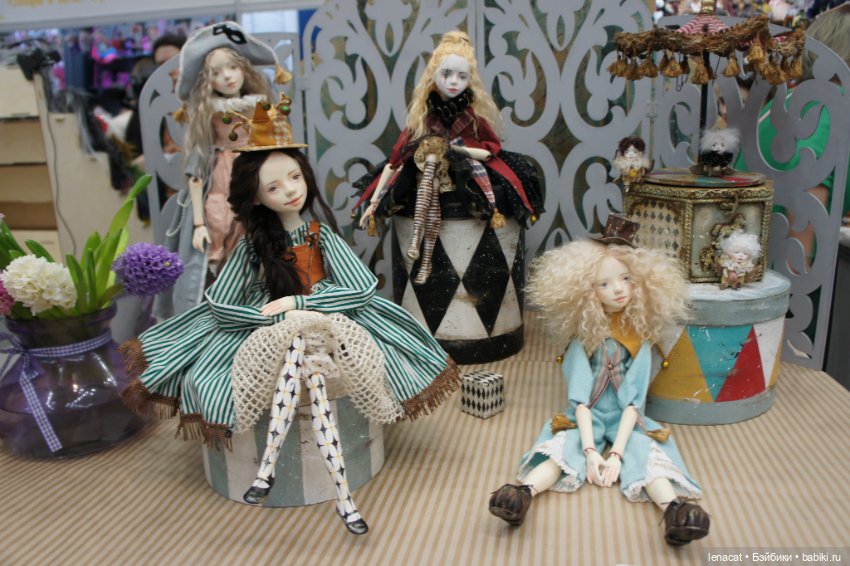 Весенний бал кукол на Тишинке. Март 2025г. Фото репортаж с выставки. Часть 2