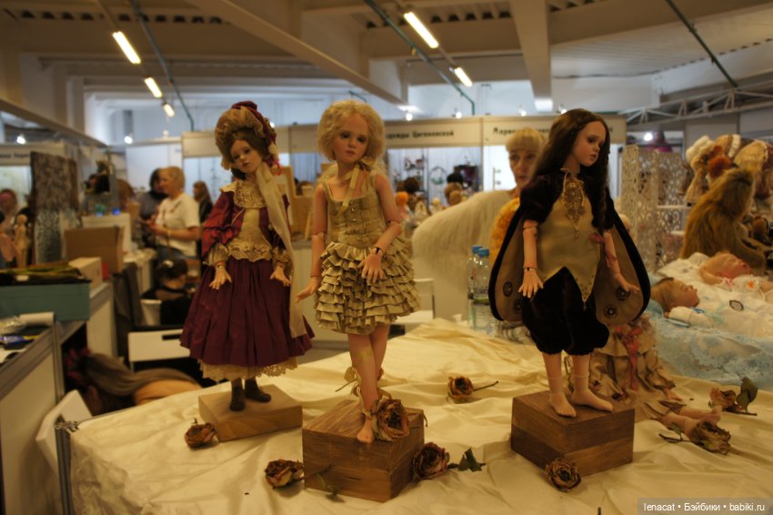 Весенний бал кукол на Тишинке. Март 2025г. Фото репортаж с выставки. Часть 3