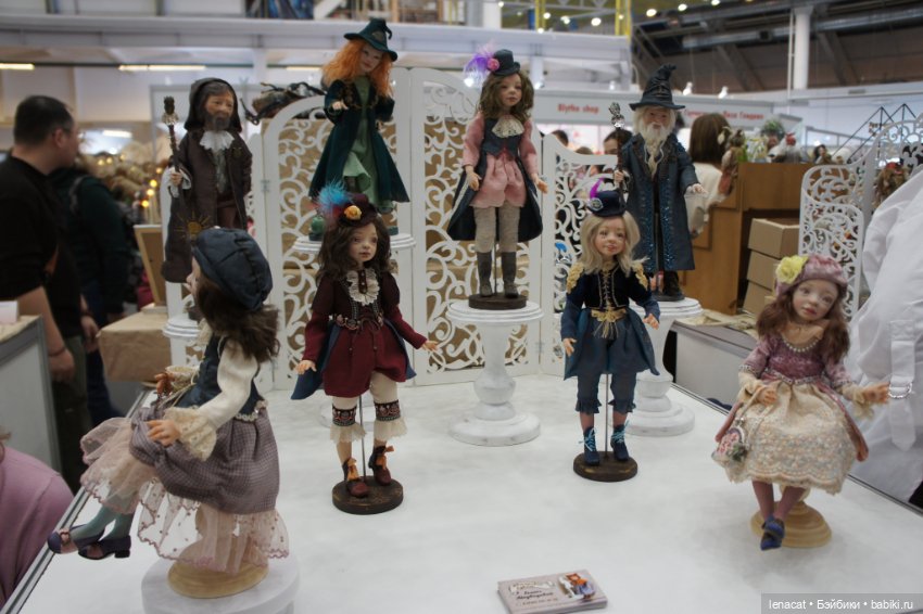 Весенний бал кукол на Тишинке. Март 2025г. Фото репортаж с выставки. Часть 2