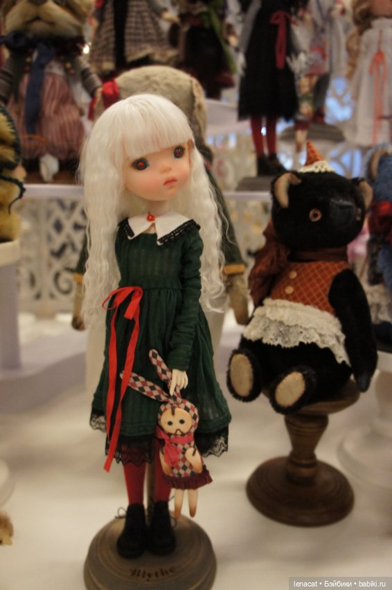 Весенний бал кукол на Тишинке. Март 2025г. Фото репортаж с выставки. Часть 3