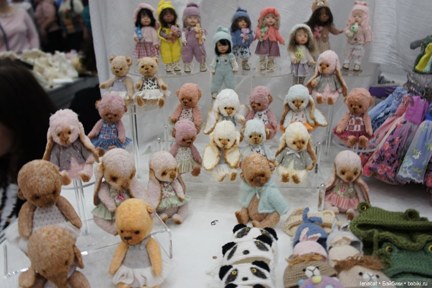 Весенний бал кукол на Тишинке. Март 2025г. Фото репортаж с выставки. Часть 1