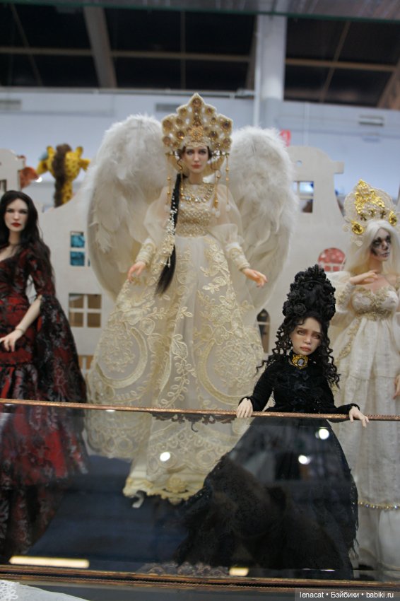 Весенний бал кукол на Тишинке. Март 2025г. Фото репортаж с выставки. Часть 1