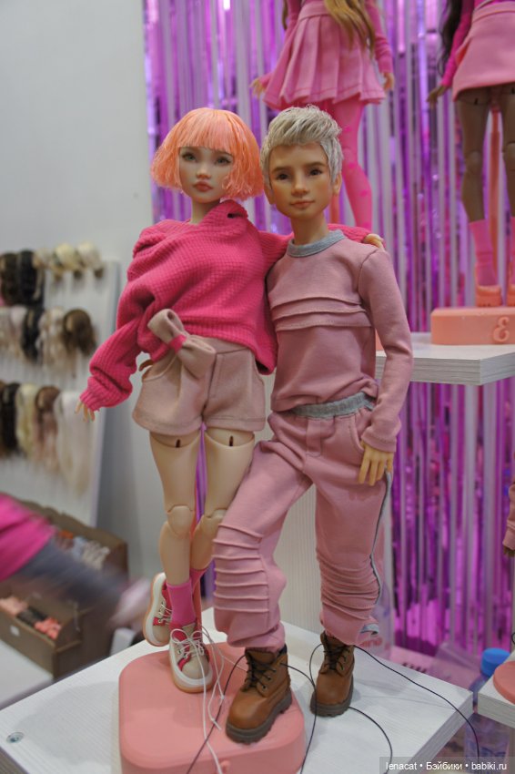 Весенний бал кукол на Тишинке. Март 2025г. Фото репортаж с выставки. Часть 1