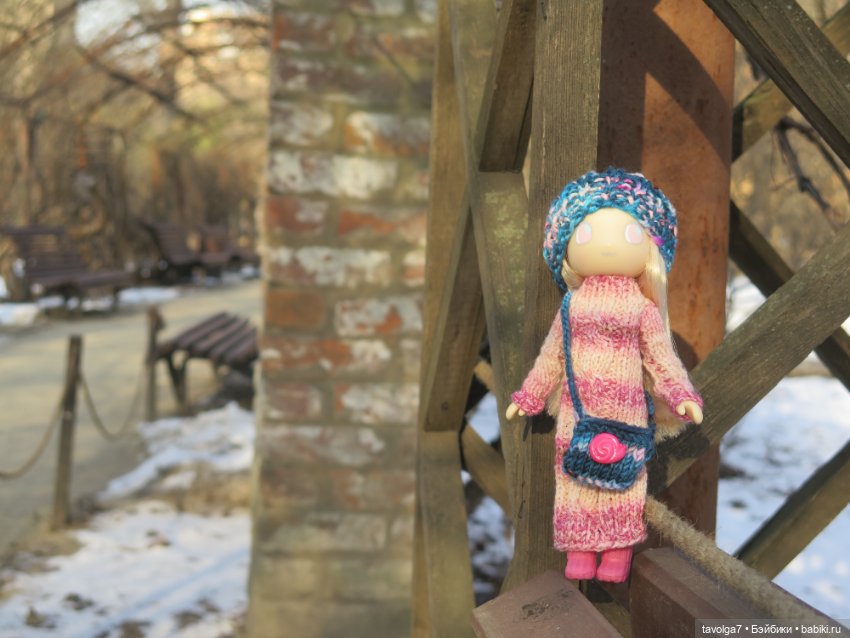 Три очень модных феечки... в Аптекарском Огороде в последний день зимы