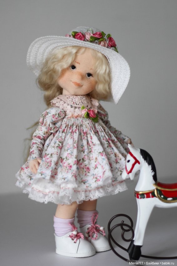 Анабель — Авторские текстильные куклы: Вальдорфские (фото 10)