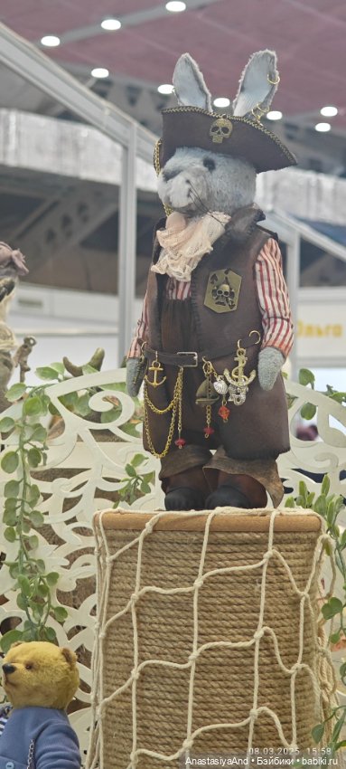 И тут фото Тишинки, но их не очень много))