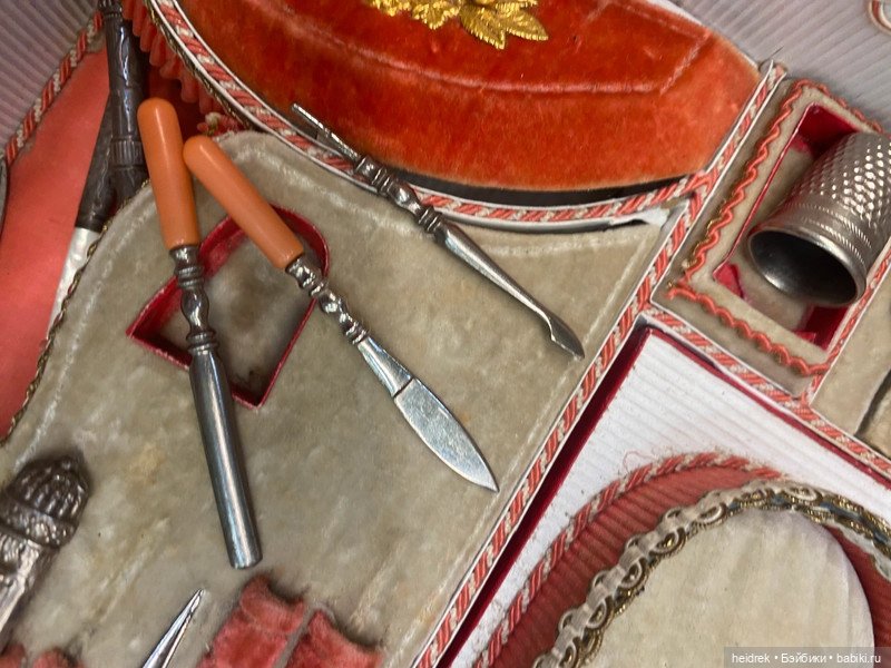 Шкатулка для рукоделия и шитья эпохи Наполеона 3, Франция (фото 8)