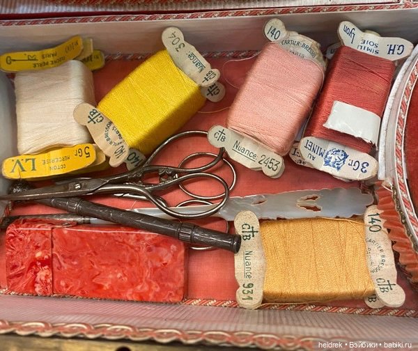 Шкатулка для рукоделия и шитья эпохи Наполеона 3, Франция (фото 6)