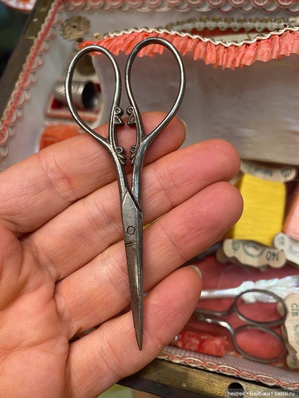 Шкатулка для рукоделия и шитья эпохи Наполеона 3, Франция (фото 7)