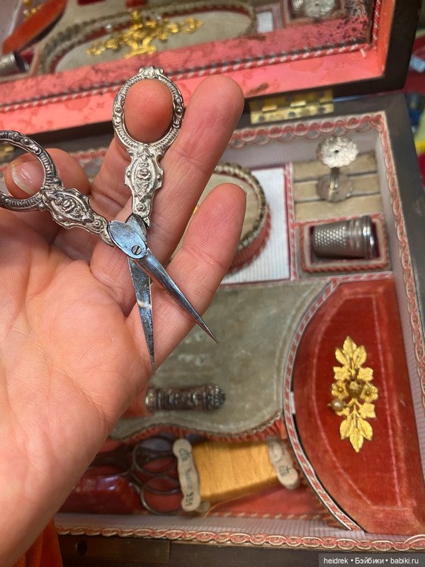 Шкатулка для рукоделия и шитья эпохи Наполеона 3, Франция (фото 4)