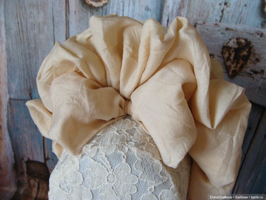 Вот сегодня закончила боннет для антикварной куклы (фото 4)