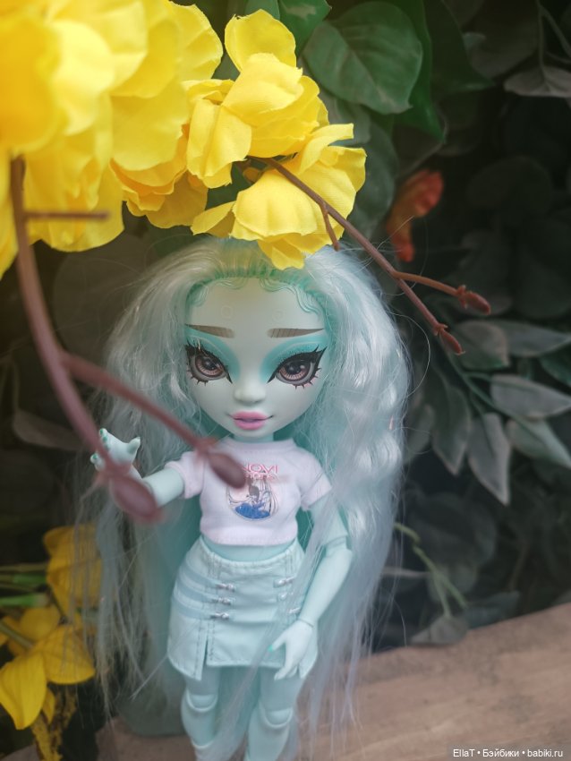 Зоюшка — Куклы Rainbow High (Рейнбоу Хай (фото 4)