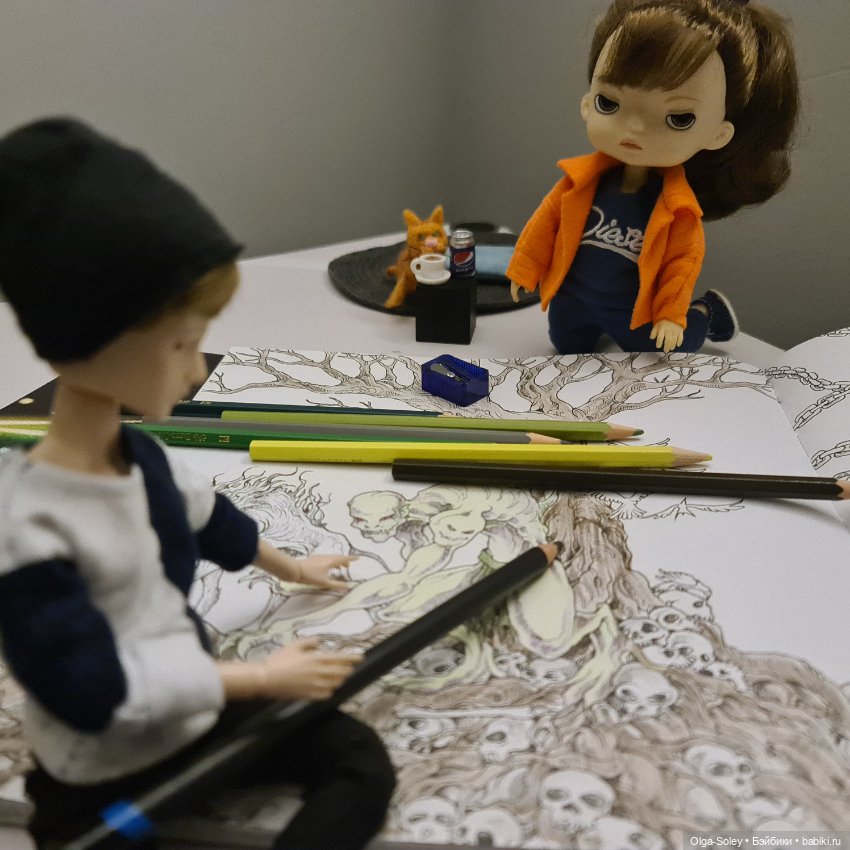 В коробке с карандашами — Куклы Xiaomi Monst (Сяоми) и Pipitom: шарнирные (фото 7)