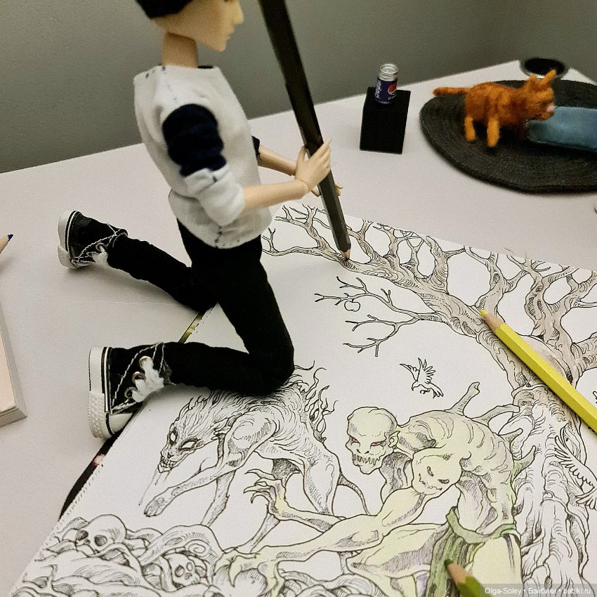 В коробке с карандашами — Куклы Xiaomi Monst (Сяоми) и Pipitom: шарнирные (фото 2)