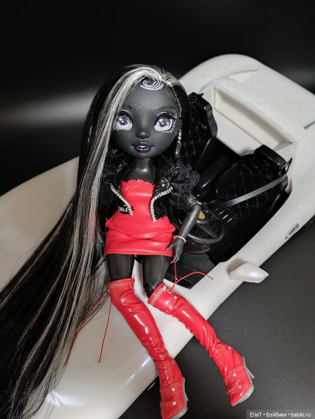 Шанель. Леди в красном — Куклы Rainbow High (Рейнбоу Хай (фото 2)