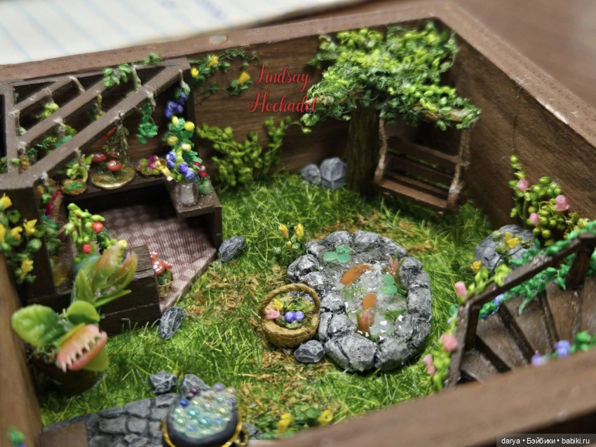 Миниатюра в шкатулке от Линдси Хочадел (фото 2)