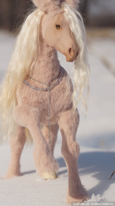 Нежный Конёк - Горбунок для кукол Готц