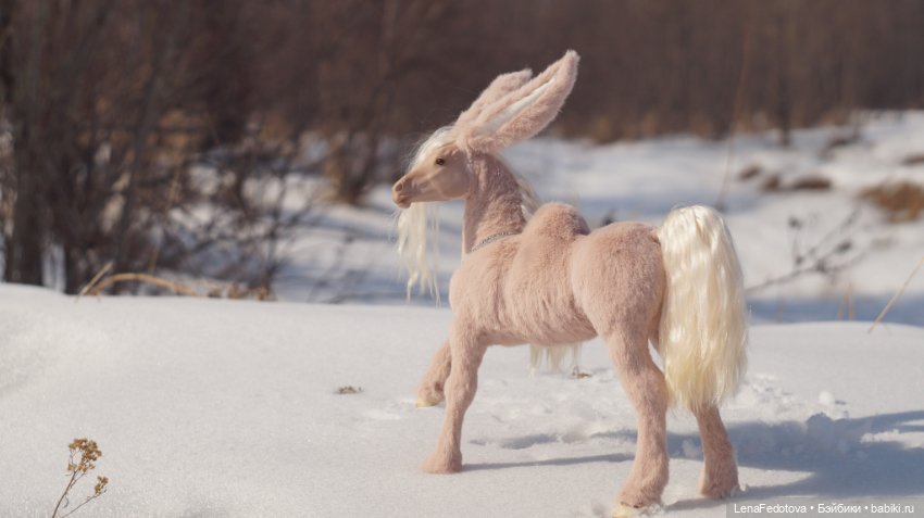 Нежный Конёк - Горбунок для кукол Готц
