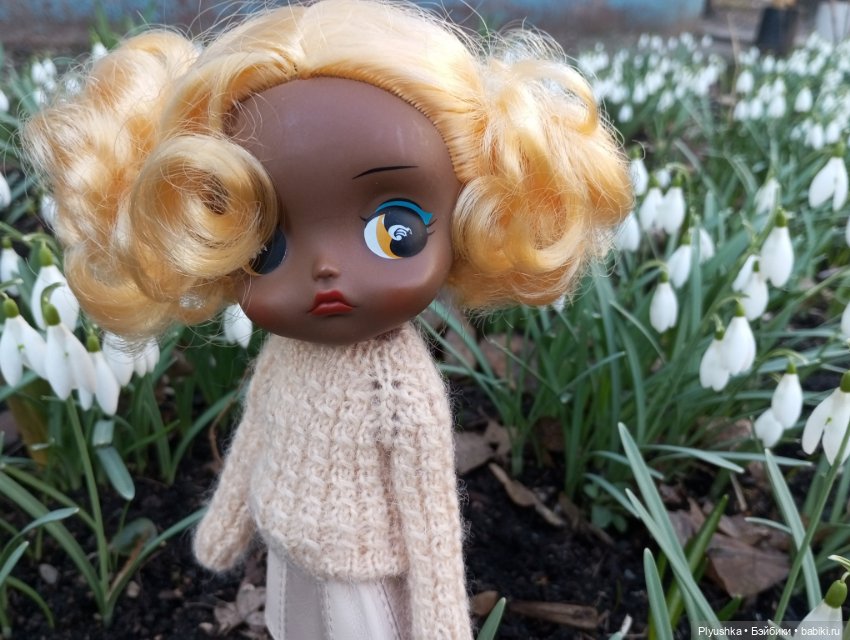 Буся и подснежники — Азиатские виниловые куклы (разное): Китай