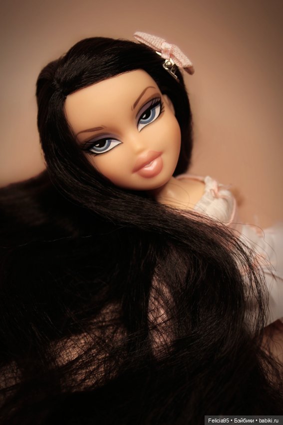 Ещё одна Братц. Peyton которая Меган Фокс (фото 9)