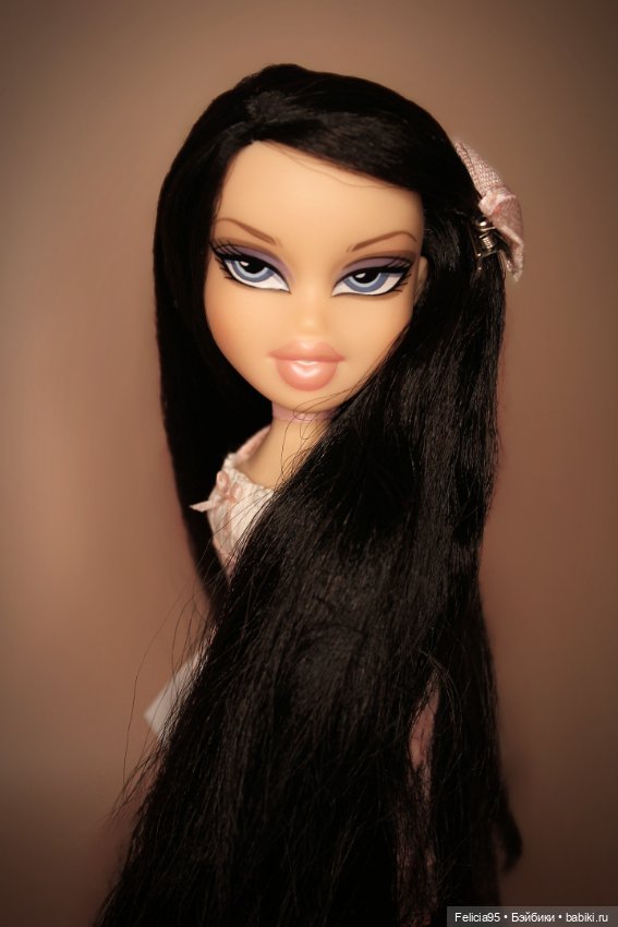 Ещё одна Братц. Peyton которая Меган Фокс (фото 7)