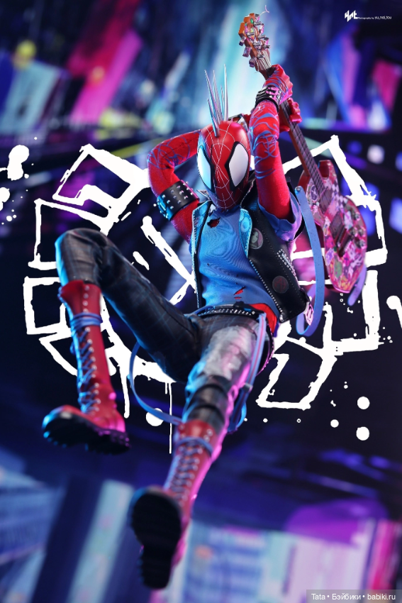 Фигурка Spider Punk - Hot Toys (фото 6)