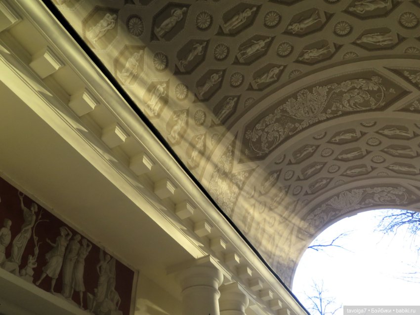 Девочка-кошечка из клана Blythe Littlest Pet Shop