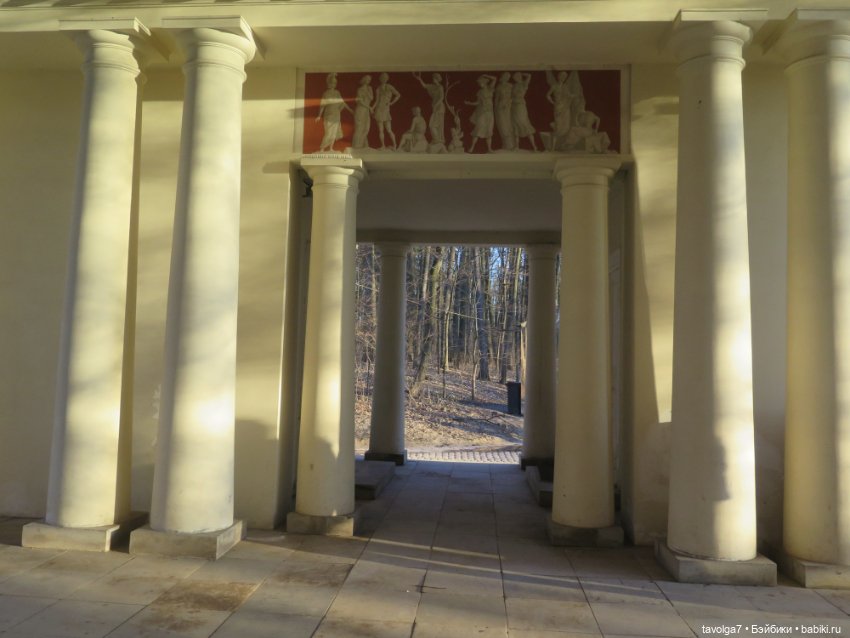 Девочка-кошечка из клана Blythe Littlest Pet Shop