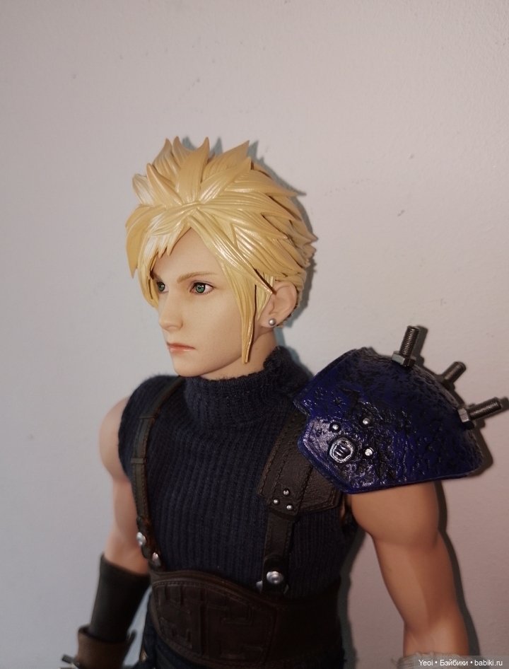 Фигурка, экшен модель Клауд Страйф. Cloud Strife. Final Fantasy VII Remake. Последняя фантазия 7.VTS Toys (Virtual Toys) масштаб 1/6