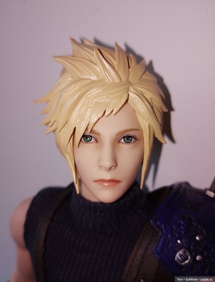 Фигурка, экшен модель Клауд Страйф. Cloud Strife. Final Fantasy VII Remake. Последняя фантазия 7.VTS Toys (Virtual Toys) масштаб 1/6
