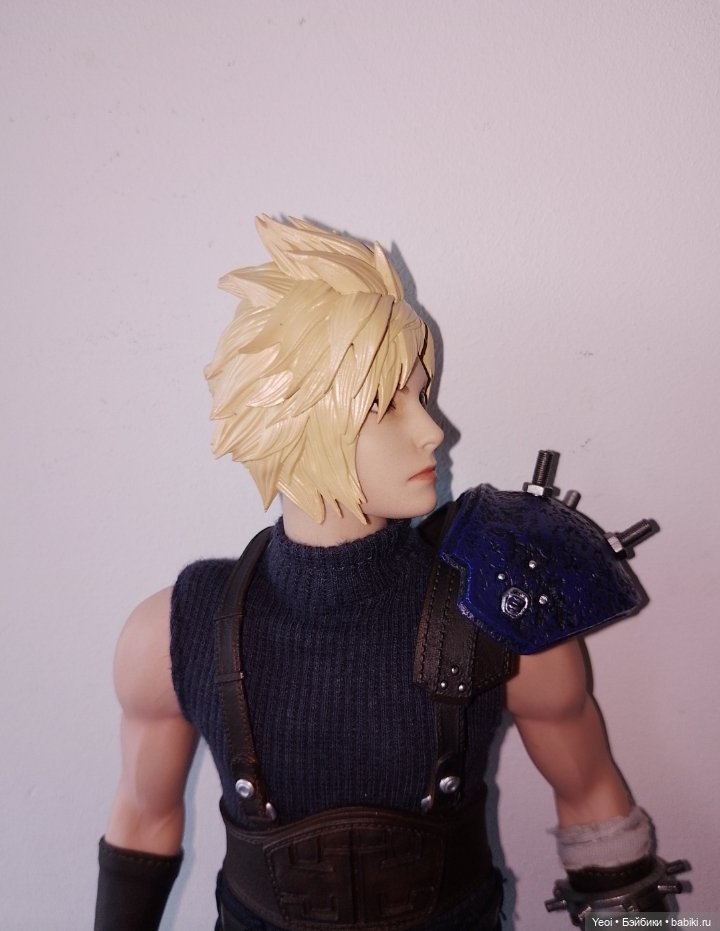 Фигурка, экшен модель Клауд Страйф. Cloud Strife. Final Fantasy VII Remake. Последняя фантазия 7.VTS Toys (Virtual Toys) масштаб 1/6