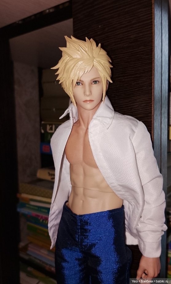 Гибрид. Голова Клауда Страйфа от VTS Toys (Virtual Toys) масштаб 1/6 на тело Damtoys