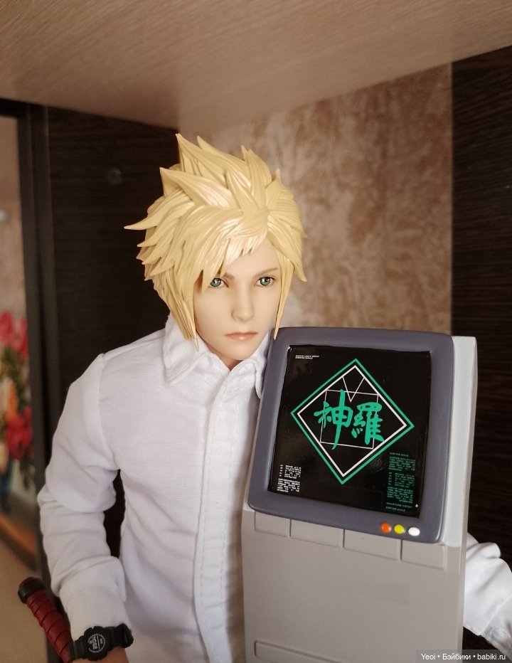 Гибрид. Голова Клауда Страйфа от VTS Toys (Virtual Toys) масштаб 1/6 на тело Damtoys